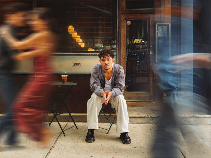 Anthony Ramos lanza su nuevo sencillo “New York City” producido por la leyenda de la salsa Sergio George